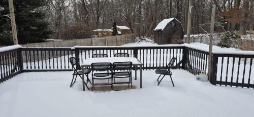 บริการและสิ่งอำนวยความสะดวก, Cozy 3BR Home near Casinos! in อันคาสวิลล์ (CT)