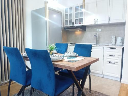 OPERA LUX APARTMENTS - Green Hill kompleks Sokobanja & Free Parking - kod Akva Parka - Location saisonnière - Sokobanja