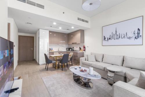 Meydan 2BR Apartment with Parking, Dubaj (zdjęcie 8)