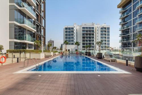 Meydan 2BR Apartment with Parking, Dubaj (zdjęcie 4)