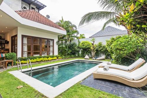 Huge & Good location 6 BR Villa in Seminyak, Seminyak (photo 3)