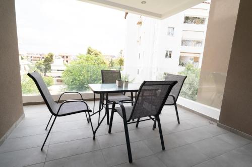 parveke/terassi, Elegant apartment in Agia Paraskevi-B2 in Agia Paraskevi