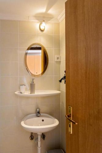Room in Rogoznica with W-LAN 3338-5, Rogoznica (photo 6)