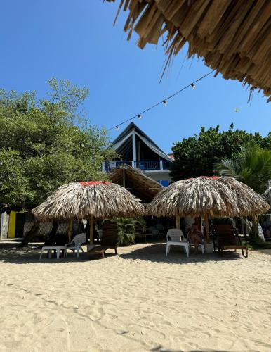 Hostel Beach House