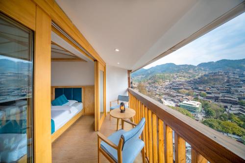 Kilátás, Xijiang Yunting Light Luxury Panoramic Hotel in Qiandongnan