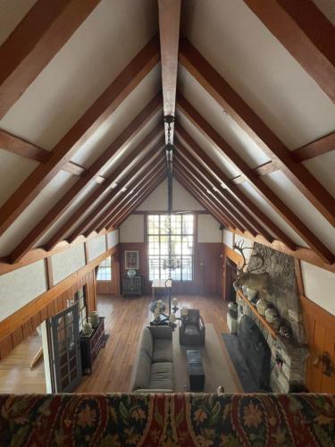 Onteora Mountain House - Tap to explore photos