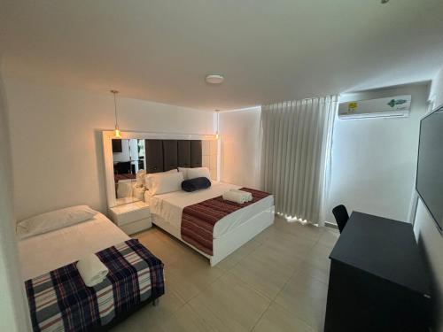 2 twin beds