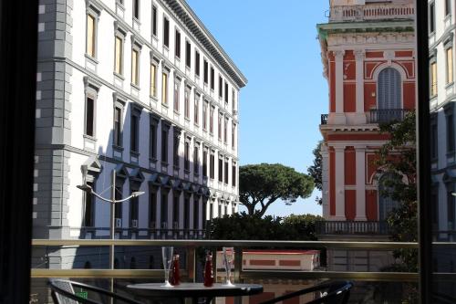 Punto Felice Riviera - Centro Città Lungomare Caracciolo 4