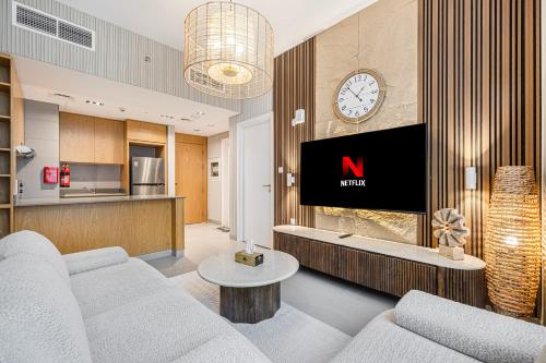 1BR The Crystal Retreat by Blue Cloud Holidays
