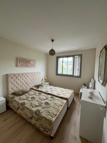4- rooms appart 80m2 parking, Nice (photo 4)