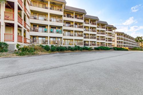 Pool Access: Beachfront Hilton Head Resort Condo in 힐튼 헤드 아이랜드 (SC)
