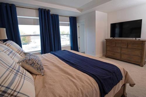 Modern 3br Ski Retreat Mountain Views & Garage