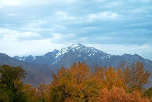 Modern 3br Ski Retreat Mountain Views & Garage