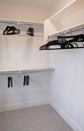 Modern 3br Ski Retreat Mountain Views & Garage