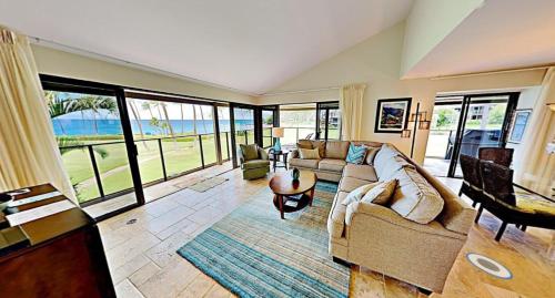 Apartment with Sea View image 8