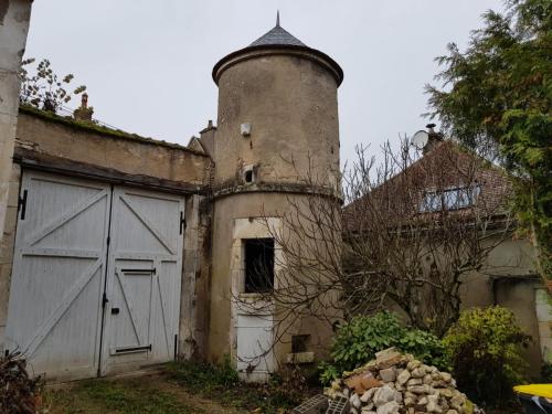 Les Oiseaux de Passage in Coulanges-la-Vineuse