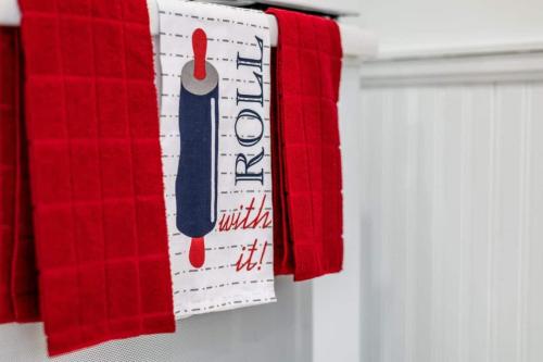 Anchors Away Cottage 5br 10-min Walk To Beach Anchors Away Cottage 5br 10-min Walk To Beach