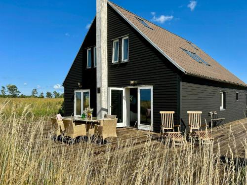 Exterior view, Modern Beach House At Frederiksdal in Harpelunde