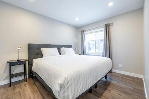 Downtown 2 BDRM Home with Wood Fireplace by StayIn