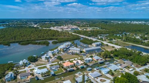 Lemon Bay Townhome - image 3