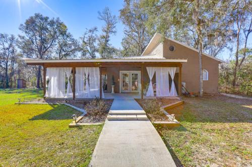 Private Patio w/ View: Peaceful Trenton Home in Archer