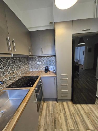 LYT Apartment-Two-bedroom near Acropolis - image 9