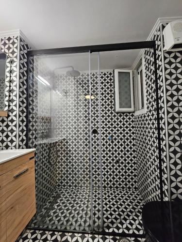 LYT Apartment-Two-bedroom near Acropolis - image 8