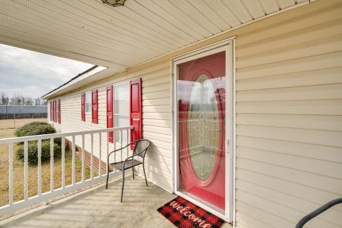 8 Mi to Dtwn Greenville Pet-Friendly Family Home! in Wilson Acres