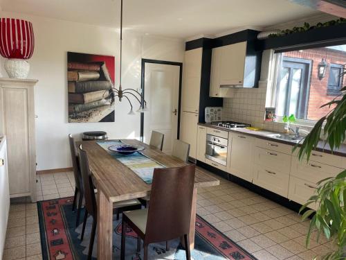5 pers vakantiehuis met Hottub nabij Vorden in 亨厄洛