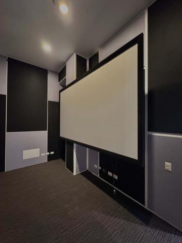 Stylish 2BR in Usaquen Peaceful Stay with Scenic Views