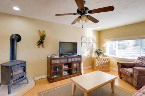 Quaint Leadville Home w/ Grill: Walk to Dtwn! - Dyer Mountain, CO