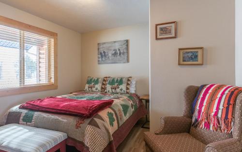 Chester Currents Chester Currents