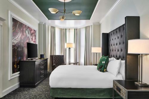 room detail thumbnail 0