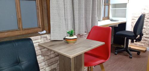 Habitación A1 Trabajar Kitchenette y baño privado