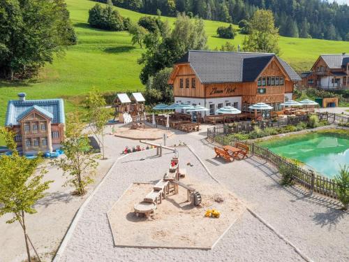 Oprema, Chalet near Lake Grundlsee & Ski Lift in Archkogl