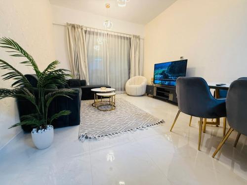 1BHK LUXURY PRIVATE APARTMENT - Dubai Marina - 2 MIN WALK FROM TRAM, Dubai (foto 3)