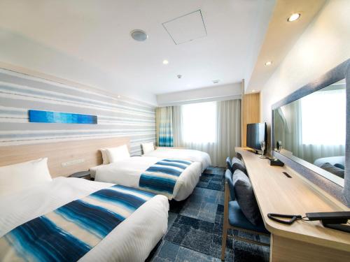 room detail thumbnail 1