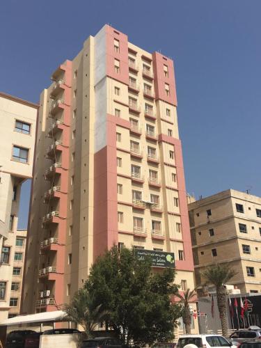 쿠웨이트 Pyramiza Hotel Al Mangaf فندق بيراميـــزا المنقف 2성급 게스트하우스 외관