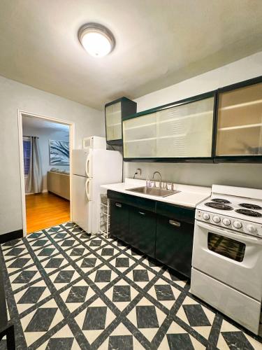 Peaceful Location Close to University & Hospitals in Virginia Ave