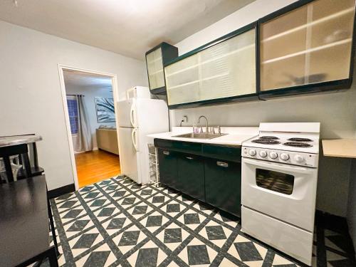 Peaceful Location Close to University & Hospitals in Virginia Ave