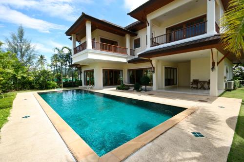 Bangtao Tropical Residence Resort and Spa