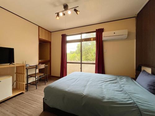 民宿グリーン荘 in Yonaha Beach