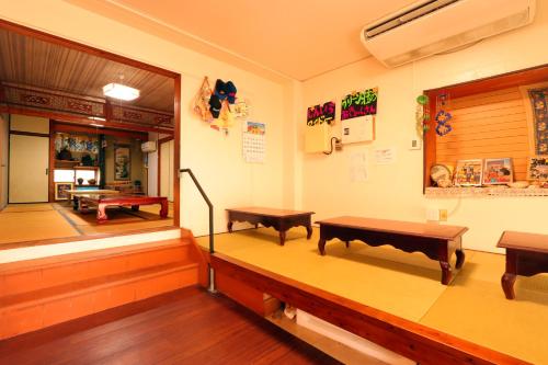 民宿グリーン荘 in Yonaha Beach