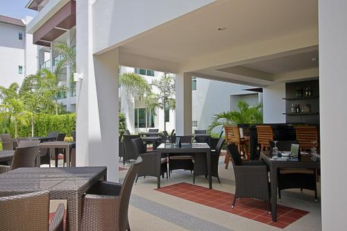 Bangtao Tropical Residence Resort and Spa
