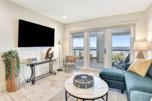 The White House on Flagler Beach - Unit 22 home thumb 2