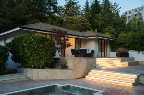 منتجع مديتي سبا (Medite Spa Resort) in سندنسكي