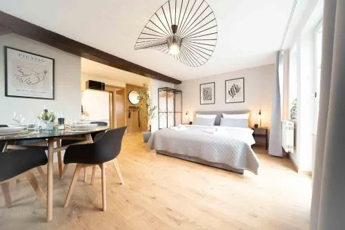 C&S Living I Wohnung I Balkon I Küche I Stellplatz in Hardheim, Deutschland