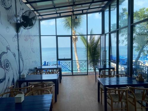 Restaurant, P.D. Beach Resort in June Juea Bay