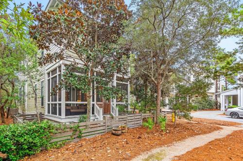 Watchtower Walk by Exclusive 30A – Santa Rosa, FL