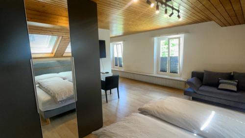 Moderne Dachwohnung im Zentrum von Wald in 華爾德